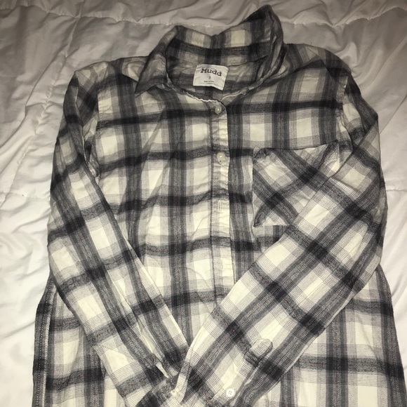 flannels - Picture 2 of 3